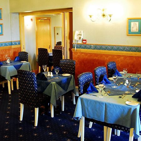 The Kveldsro House Hotel Леруік Екстер'єр фото